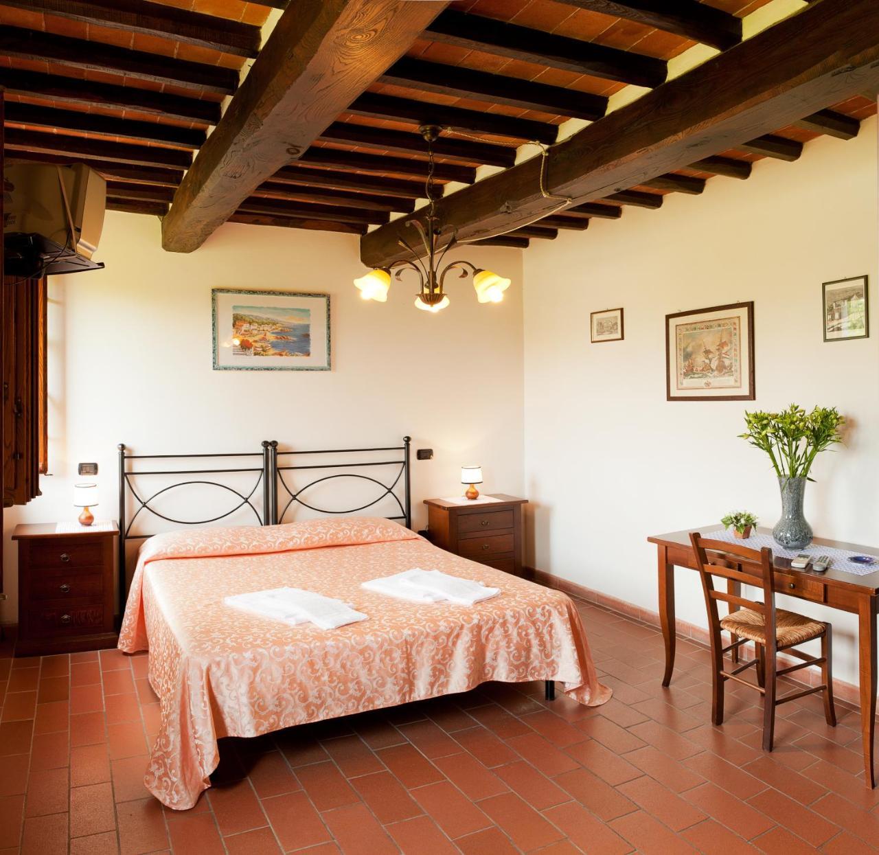Agriturismo Casolare Lucchese Lucca Exterior foto